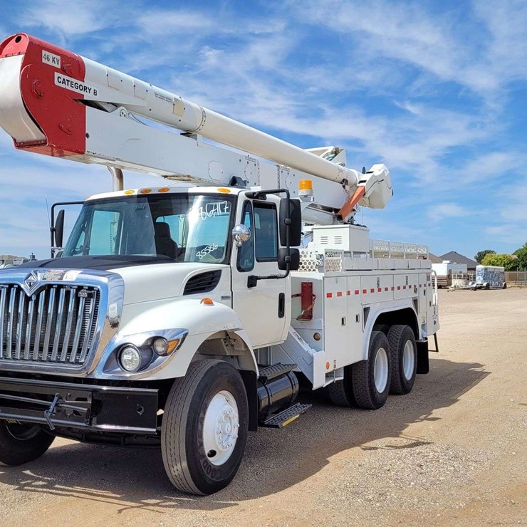 2008 INTERNATIONAL 7400
