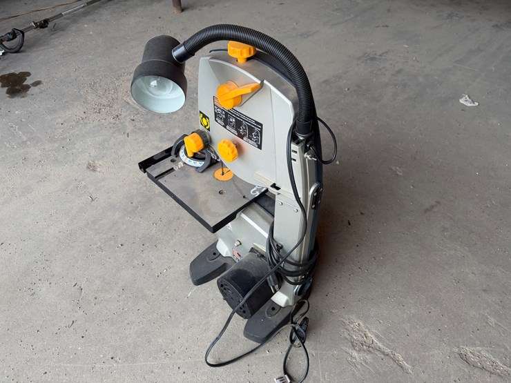 #2014-•-ryobi-band-saw-image-4