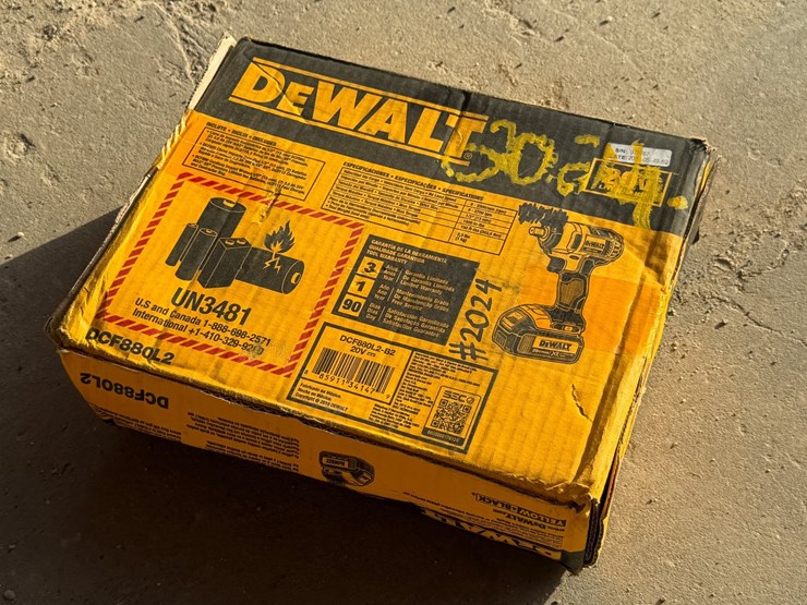 #2024-•-dewalt-1/2in-cordless-impact-wrench-image-6