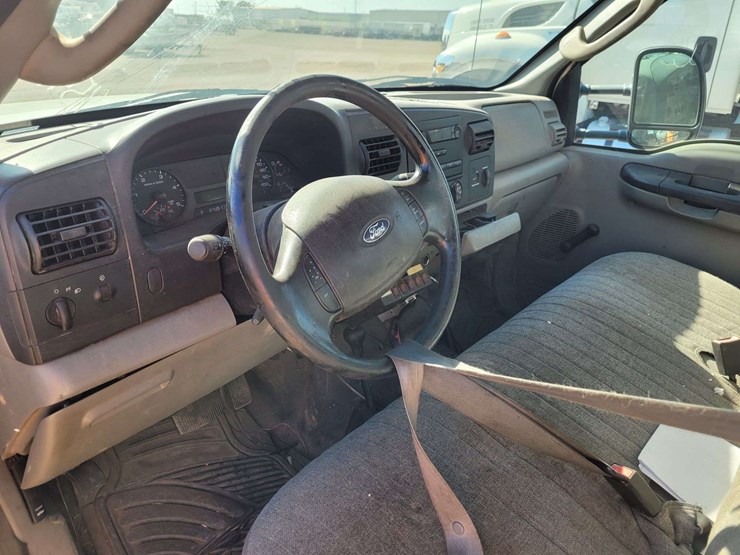 2006-ford-f550-image-20