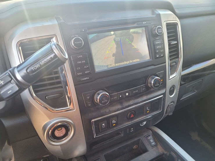 2017-nissan-titan-image-18