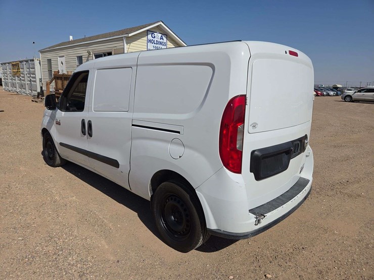 2017-ram-promaster-city-image-4
