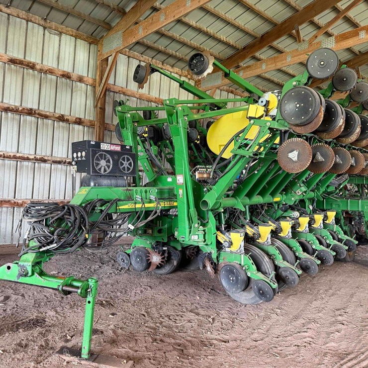 JOHN DEERE 1790