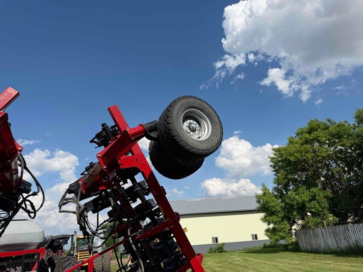 case-ih-550-image-20