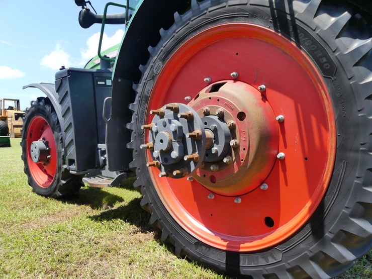 fendt-714-vario-image-10