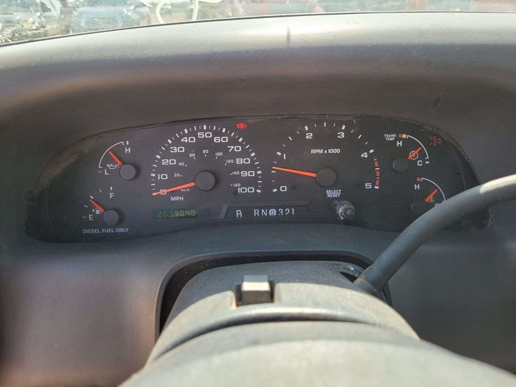 2004-ford-f550-image-25
