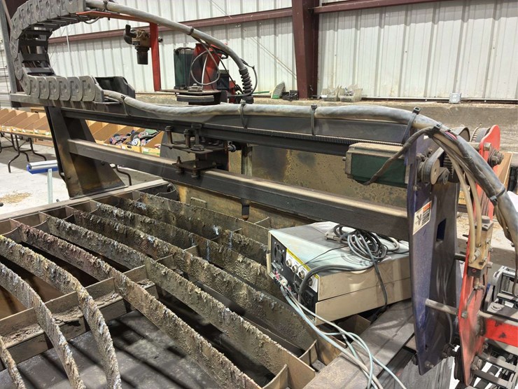complete-plasma-cutting-table-system-(table,-computer-system-and-083266-plasma-cutter-image-12