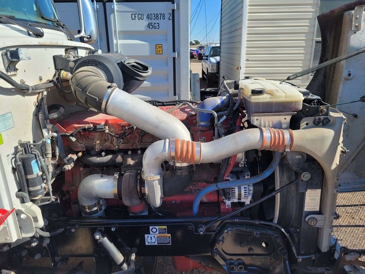 2014-peterbilt-386-image-54
