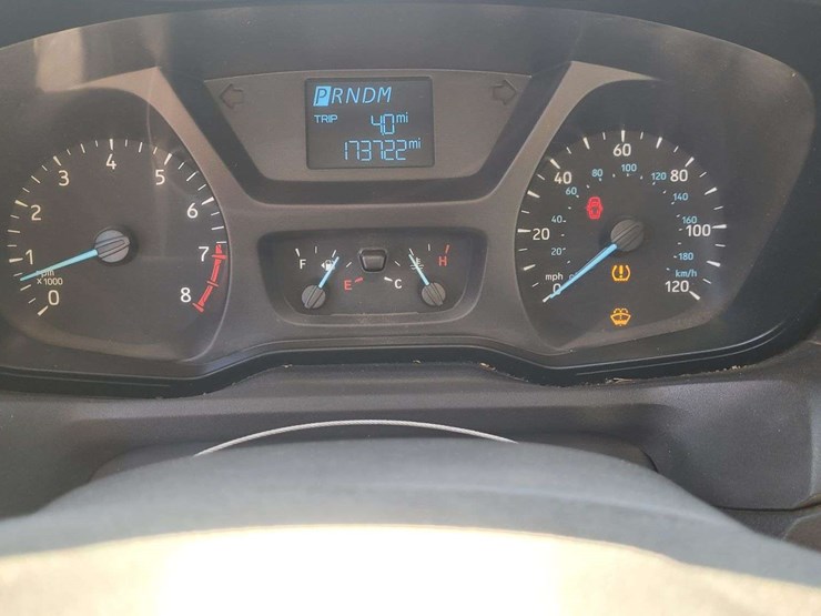 2015-ford-transit-image-22