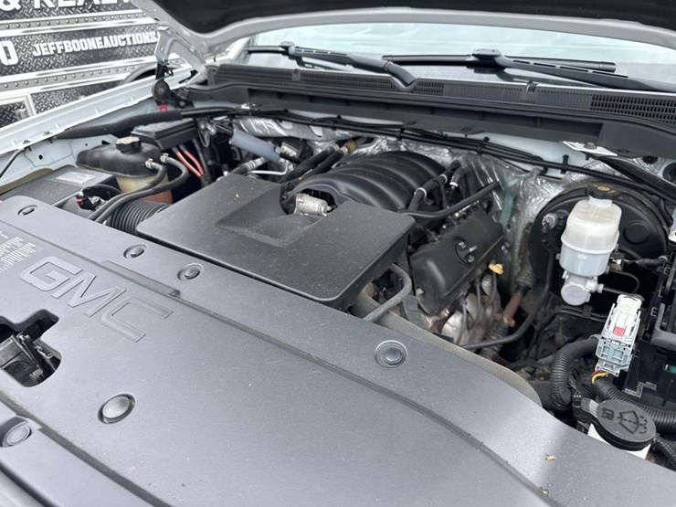 2015-gmc-sierra-1500-image-18