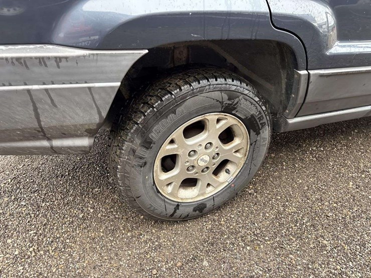 2000-jeep-grand-cherokee-laredo-image-7