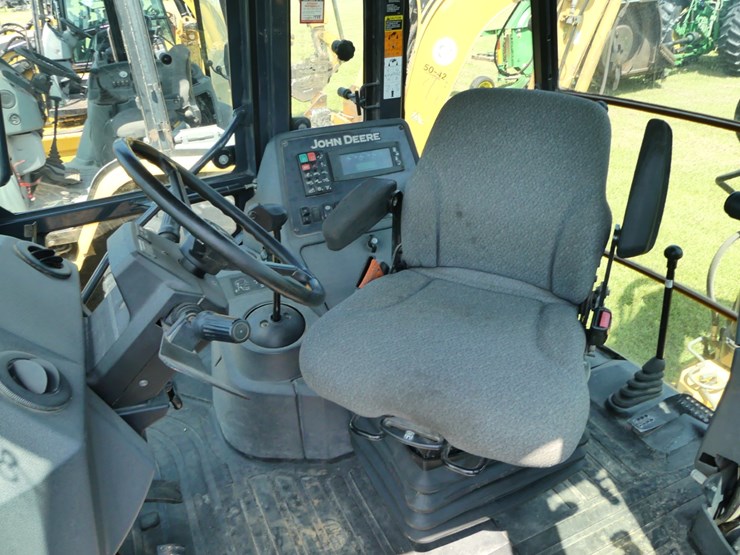 2020-deere-310sl-image-15