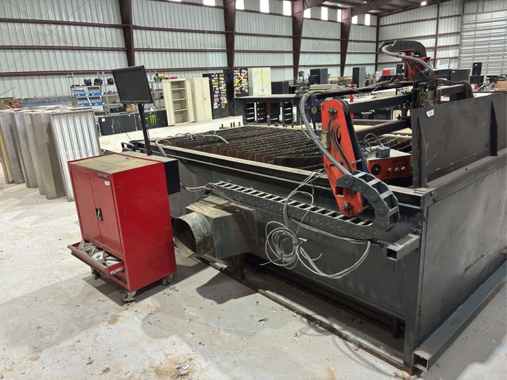 complete-plasma-cutting-table-system-(table,-computer-system-and-083266-plasma-cutter-image-10