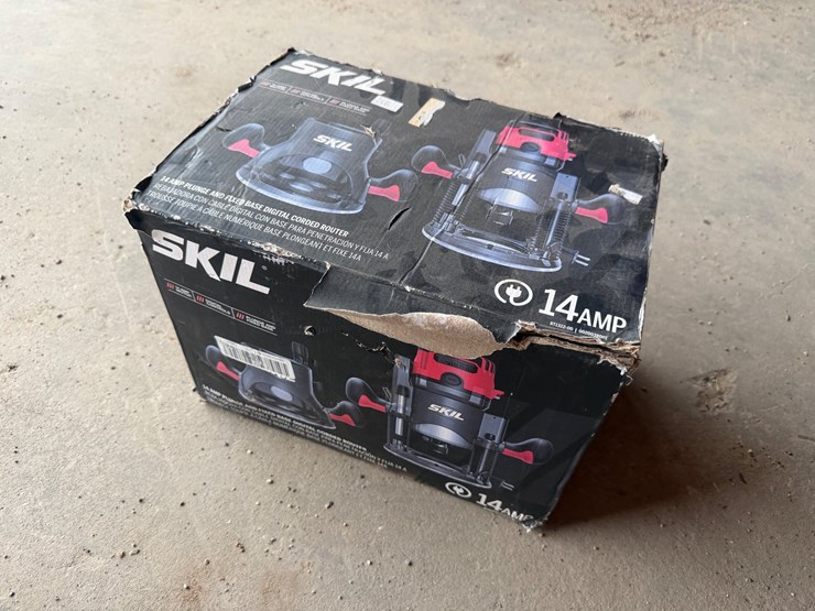 #2013-•-14-amp-skil-plunge-and-fixed-base-digital-corded-router-image-1