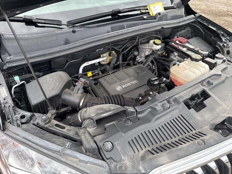 2015-buick-encore-image-17