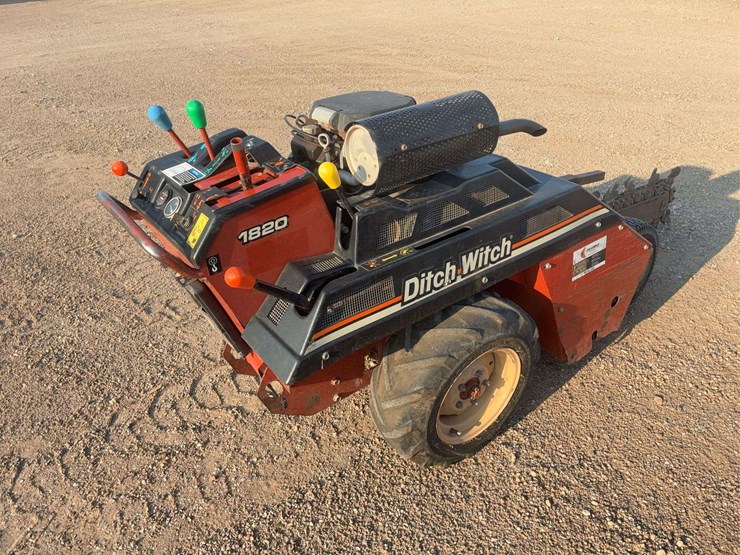ditch-witch-1820-image-5