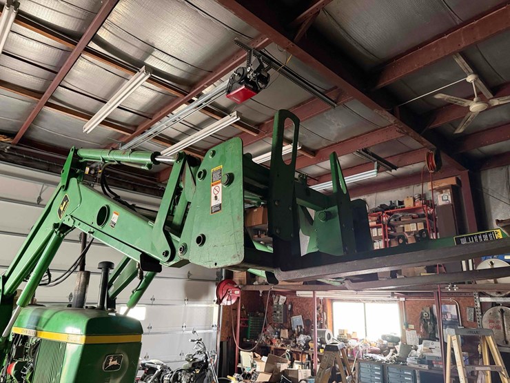 john-deere-4230-image-2
