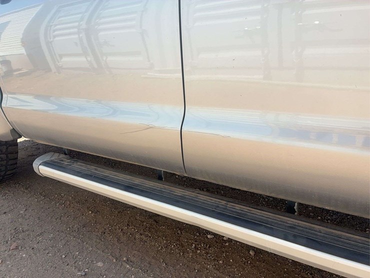 2010-toyota-tundra-image-12