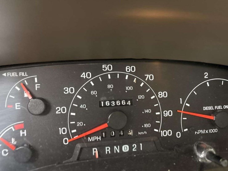 2001-ford-excursion-image-18