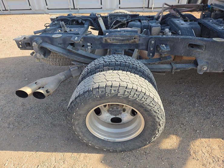 2017-ford-f350-image-11