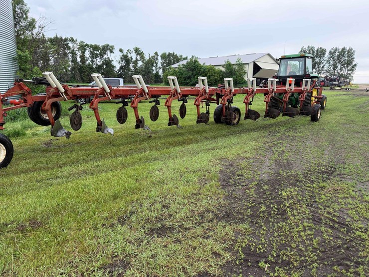 international-800-plow-image-5