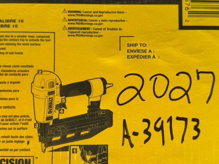 #2027-•-dewalt-16-gauge-finish-nailer-image-12