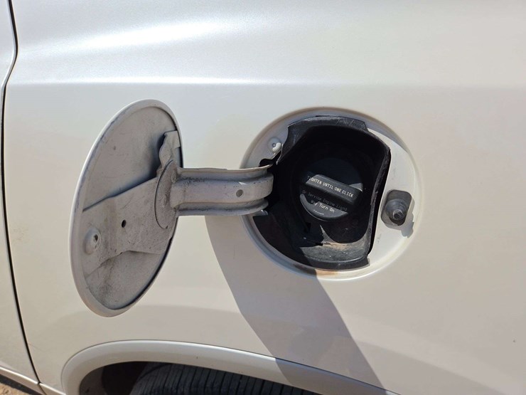 2011-buick-enclave-cxl-image-25