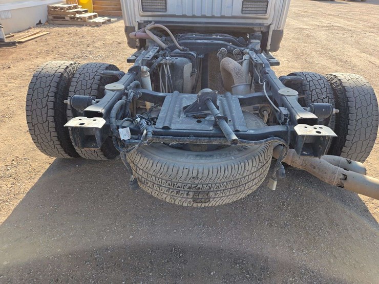 2017-ford-f350-image-13