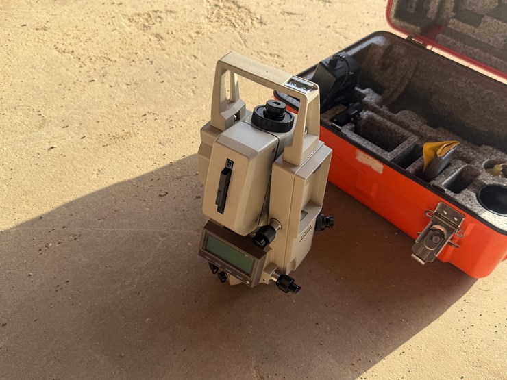 #2023-•-sokkia-set-5a-total-station-image-10