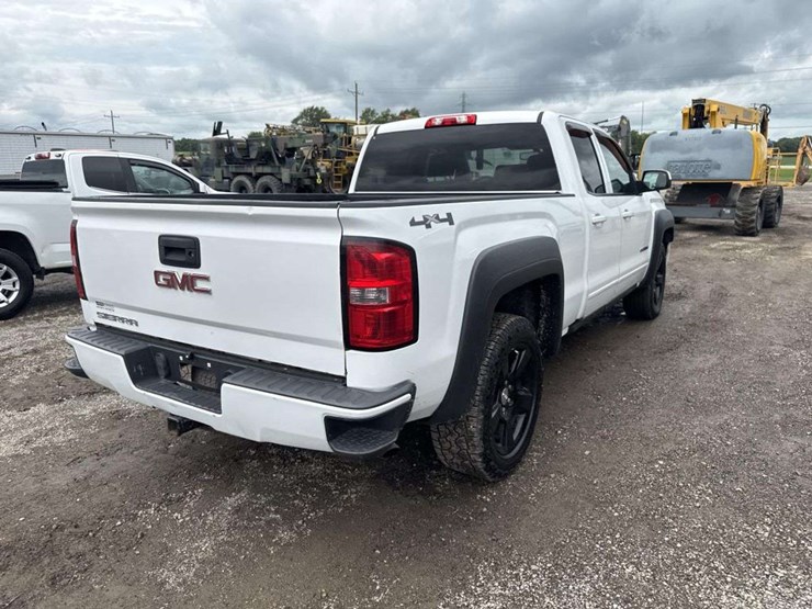 2015-gmc-sierra-1500-image-3