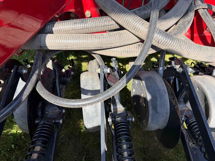 case-ih-550-image-10