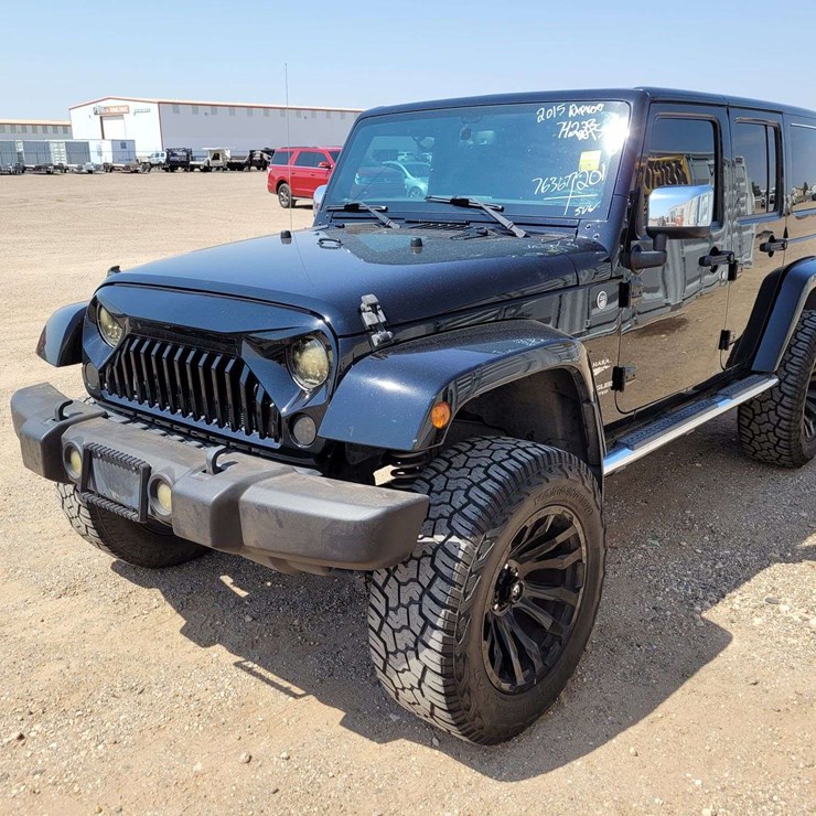 2015 JEEP WRANGLER UNLIMITED SAHARA