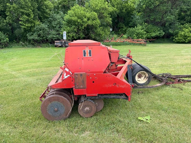 case-ih-6200-image-6