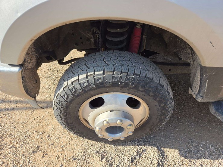 2017-ford-f350-image-9