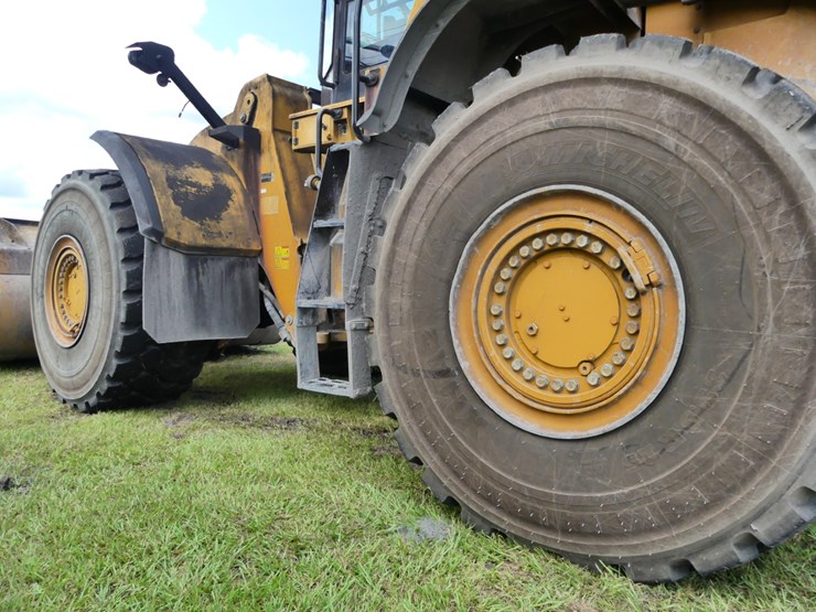 caterpillar-980m-image-5