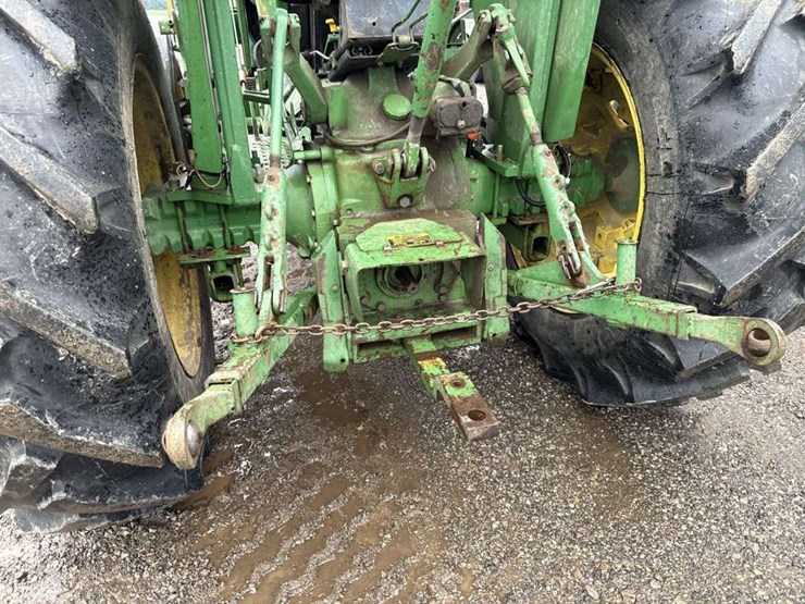 john-deere-2350-image-14