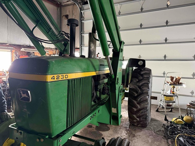 john-deere-4230-image-3