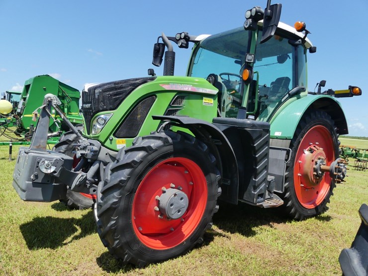 fendt-714-vario-image-1