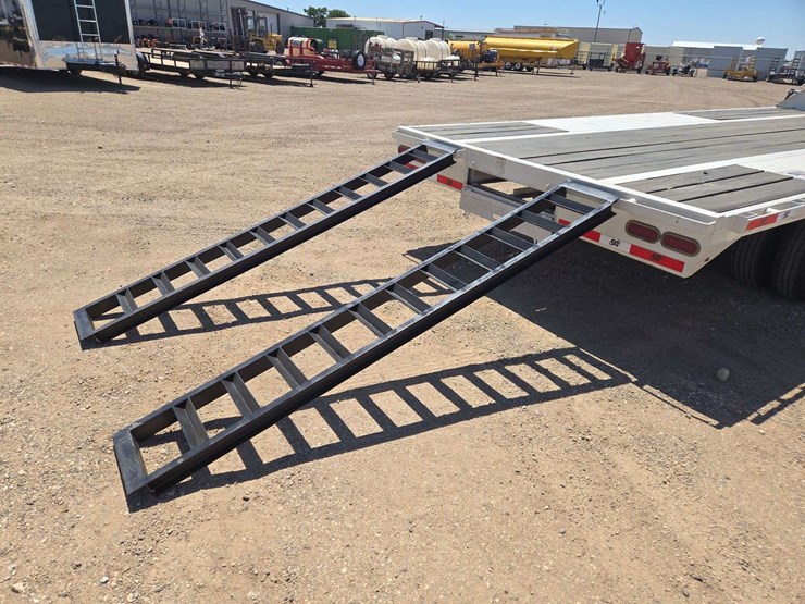 2023-super-champion-flatbed-trailer-image-6