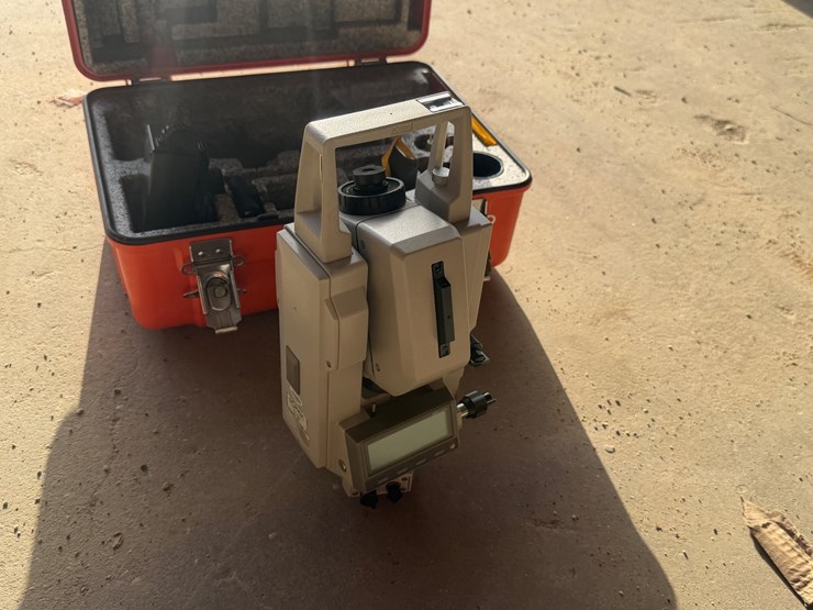 #2023-•-sokkia-set-5a-total-station-image-11