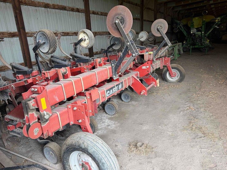 case-ih-vibra-shank-image-2