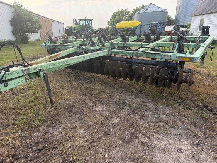 steiger-2213-disc-image-1