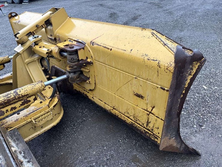 caterpillar-d5k-image-19