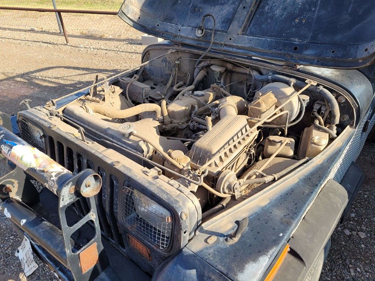 1992-jeep-wrangler-image-16