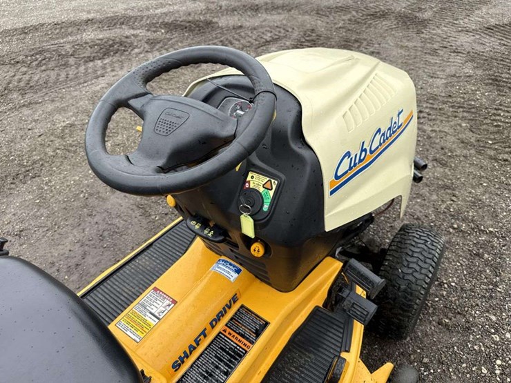 cub-cadet-gt2544-image-11