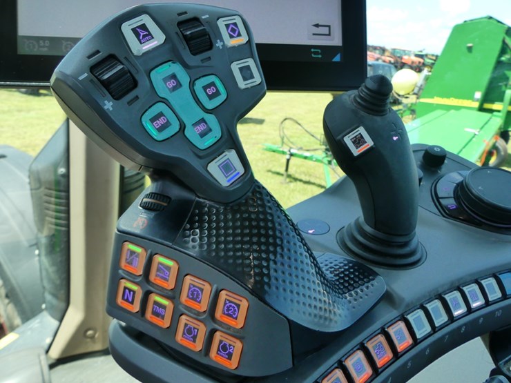fendt-714-vario-image-18