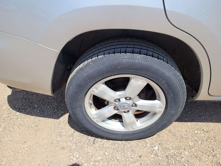 2006-toyota-rav4-image-4
