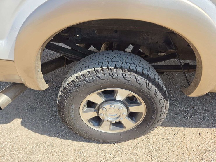 2013-ford-f350-image-10