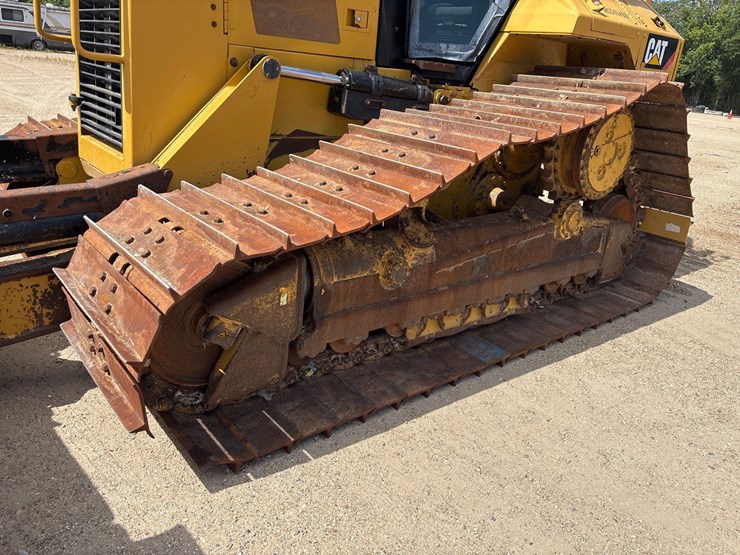 caterpillar-d6n-lgp-image-12