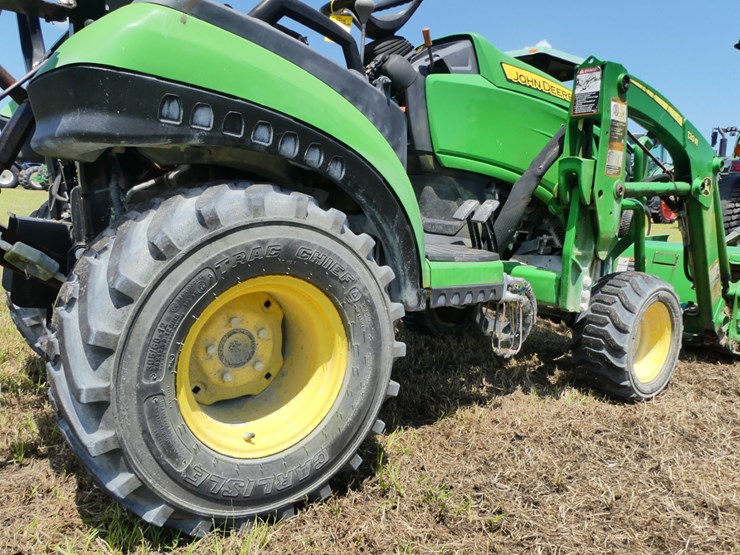2018-john-deere-1025r-image-7